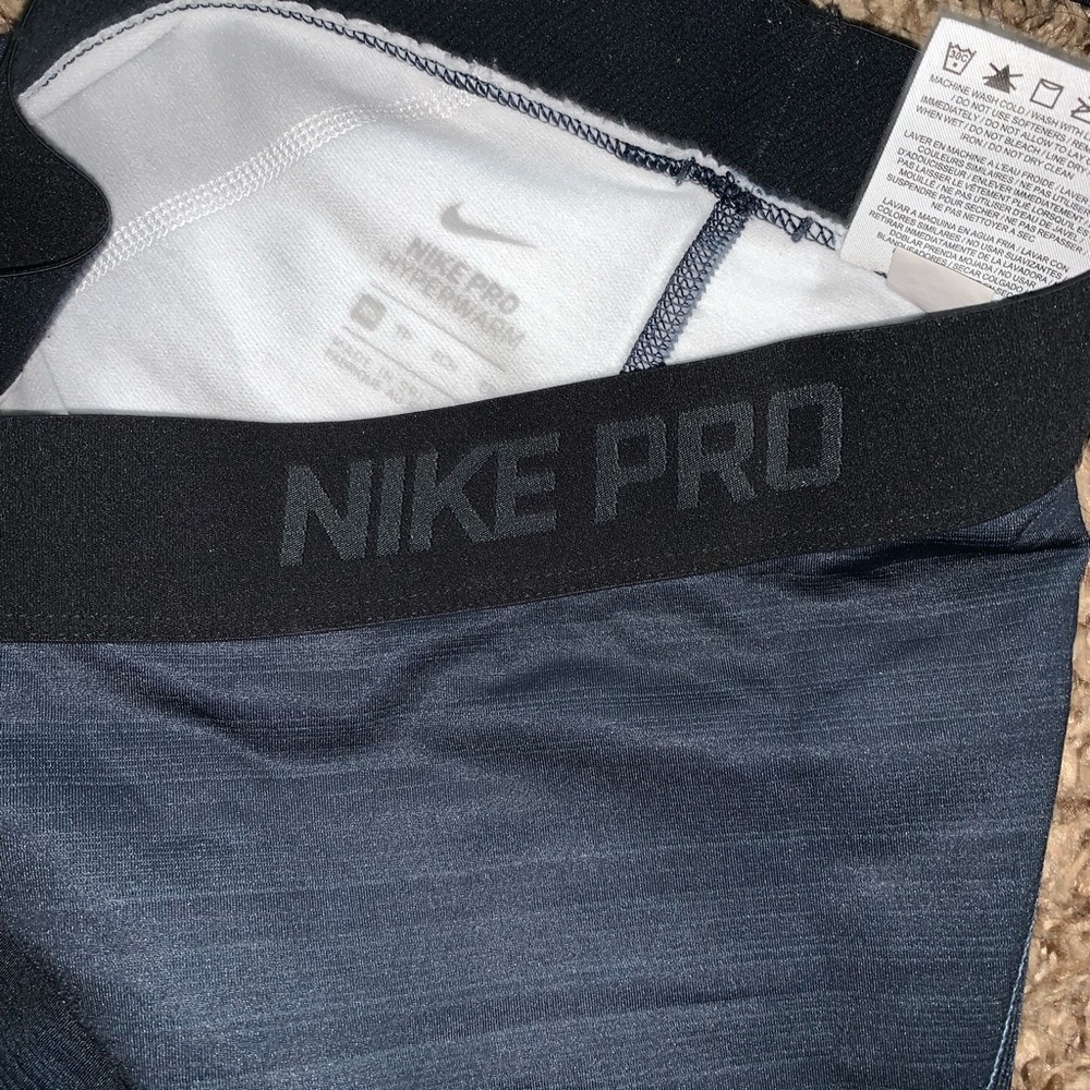 Women’s Nike outfit set size XS - Picture 5 of 6